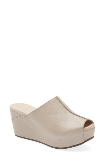 Chocolat Blu Wynn Peep Toe Mule In Stone Leather