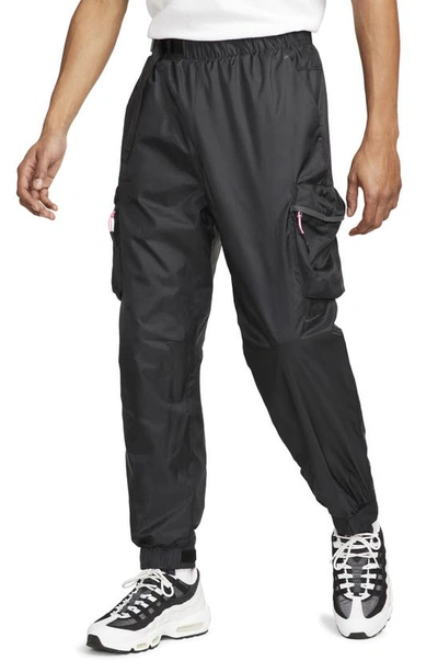 Nike Men's  Sportswear Repel Tech Pack Lined Woven Pants In Black