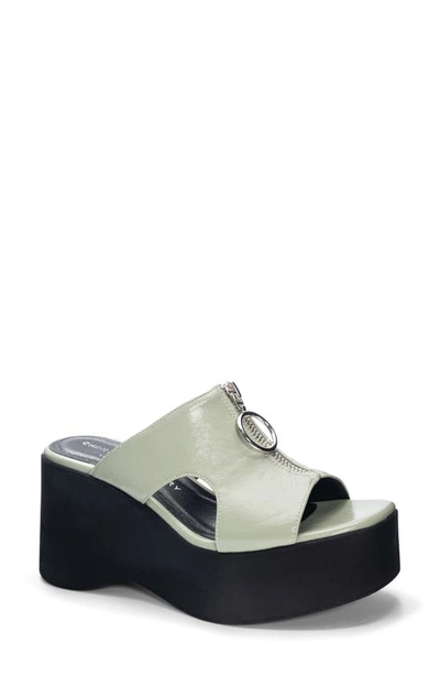 Chinese Laundry Taysha Platform Slide Sandal In Green