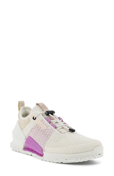 Ecco Biom 2.0 Breathru Water Resistant Hiking Shoe In White/ Pink