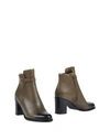 Ferragamo Ankle Boot In Military Green