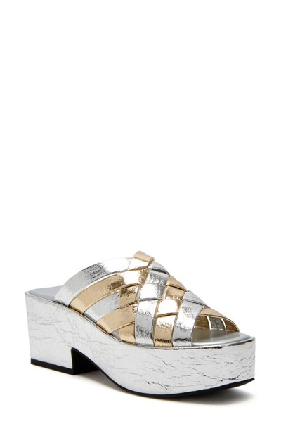 Katy Perry The Busy Bee Crisscross Platform Sandal In White