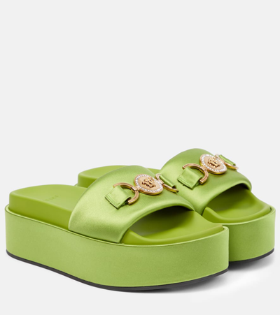 Versace Biggie Medusa Platform Sandals In Verde