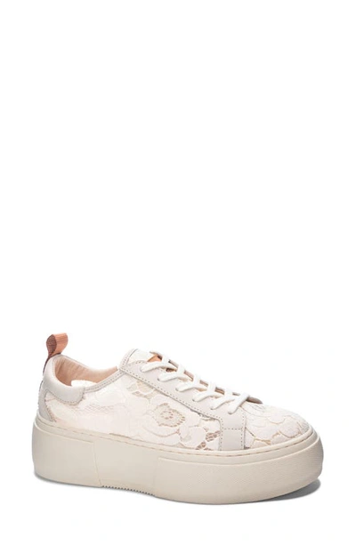 42 Gold Glee Lace Platform Sneaker In White