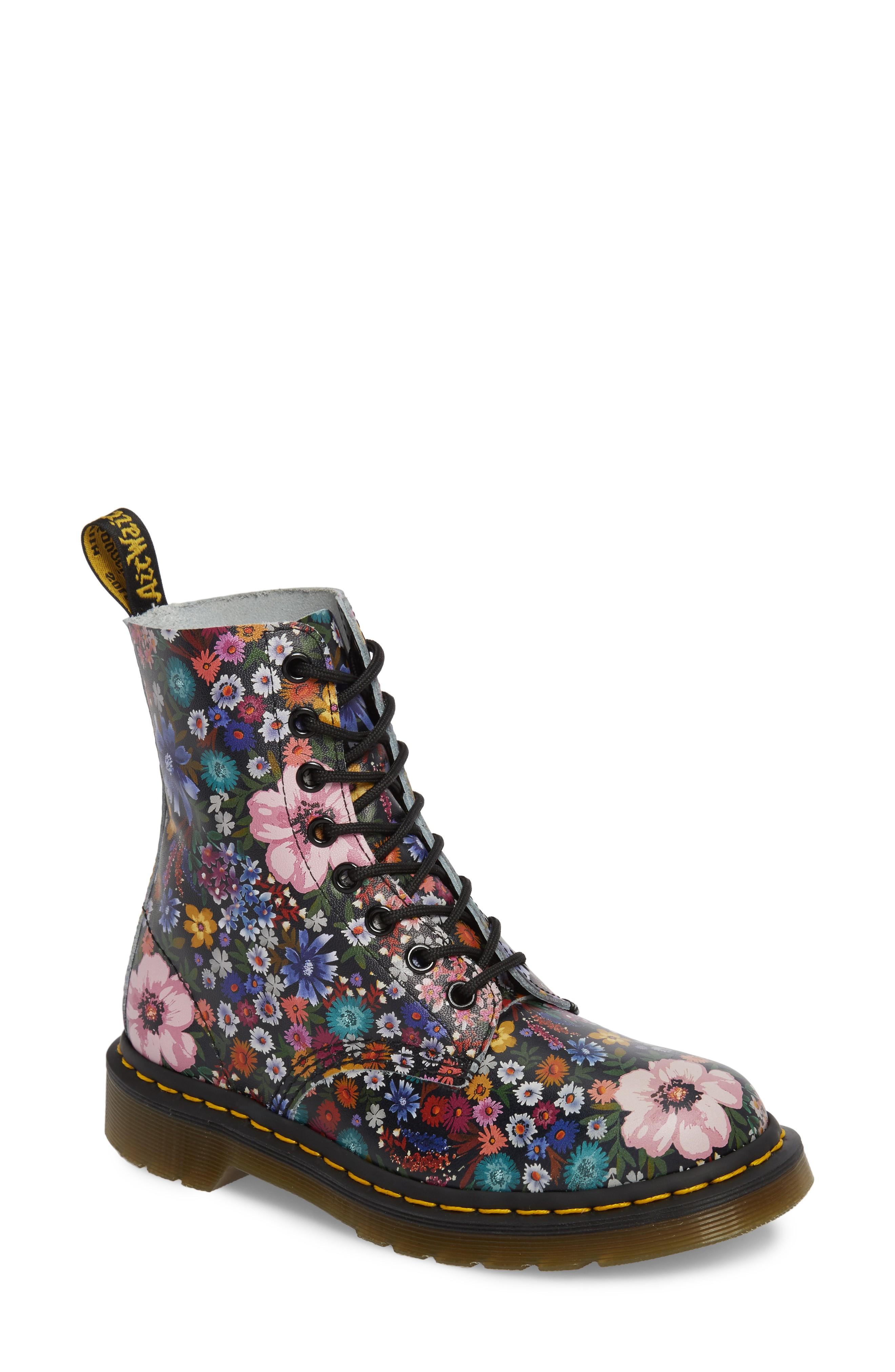 dr martens black & pink daytona desert wanderlust boots