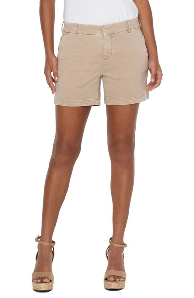 Liverpool Los Angeles Kelsey Shorts In Biscut Tan