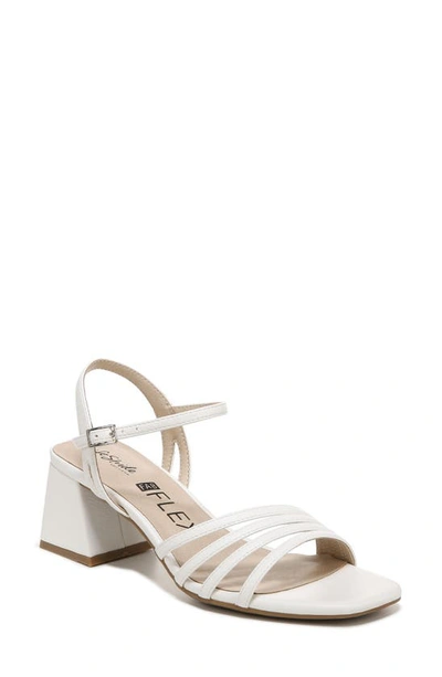 Lifestride Celebrate Sandal In White
