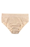 Hanky Panky Daily Lace™ Cheeky Briefs In Taupe