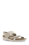 Munro Pisces Sandal In Neutral Wovens