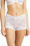 Natori Heavenly Lace Boyshorts In Wht
