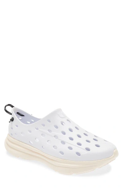 Kane Revive Shoe In White/cream