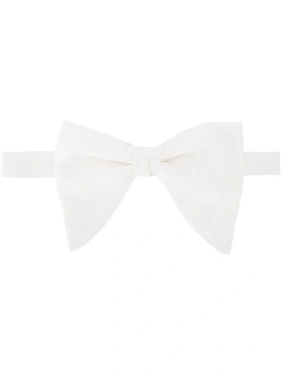 Gucci Classic Bow Tie In White