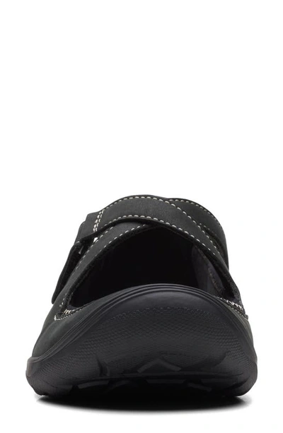 Clarks Fiana Aubrie Flat In Black Combi