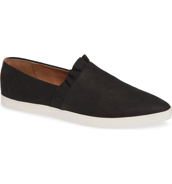 pointed toe sneakers leather