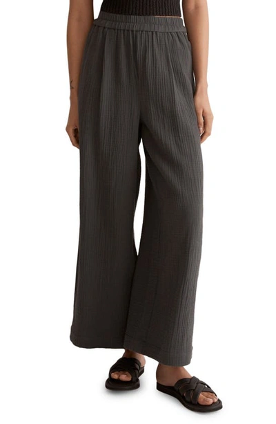 Madewell Lightspun Untailored Crop Wide Leg Pants In Black Coal