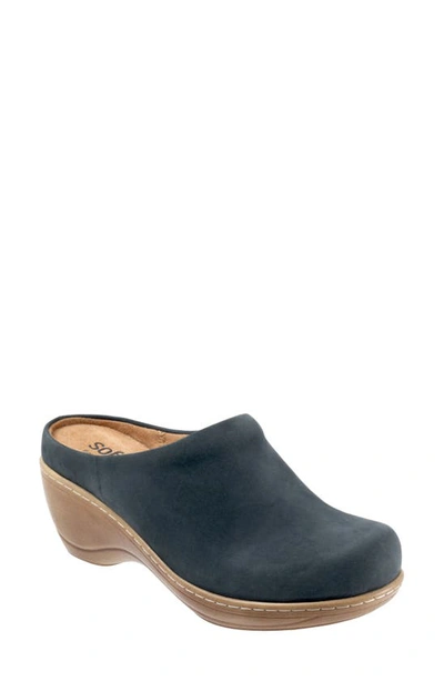 Softwalk Madison Clog In Navy Nubuck