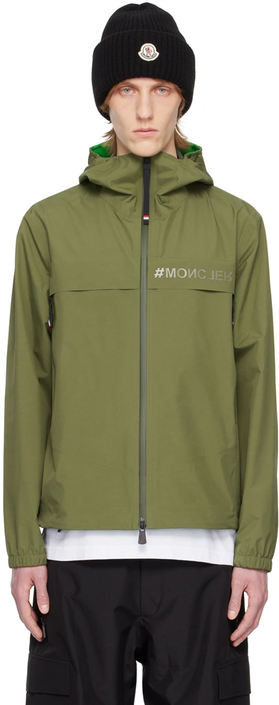 Moncler Logo-print Jacket In Green