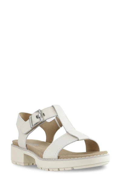 Munro Mel Sandal In Latte