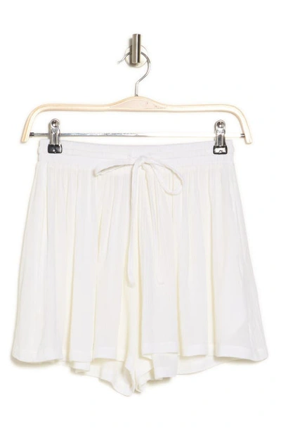 Elan Tie Front Shorts In White