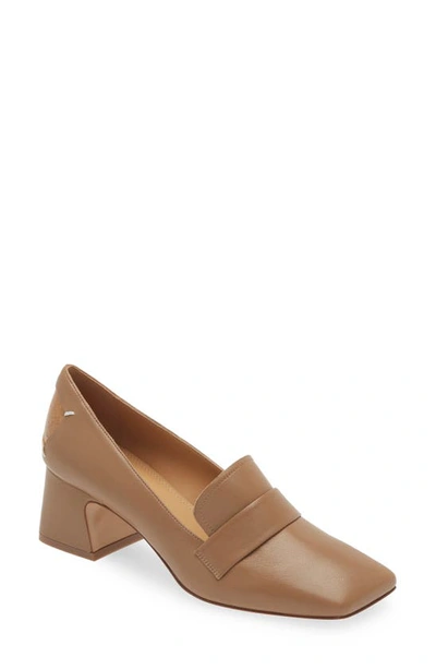 Maison Margiela Décortiqué Loafer Pump In Camel