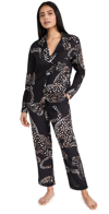 Desmond & Dempsey Womens Long Sleeve Jaguar Pajama Set In Black
