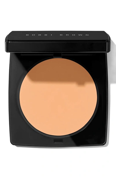 Bobbi Brown Sheer Finish Pressed Powder In Soft Honey