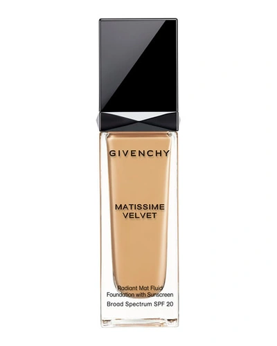 Givenchy Matissime Velvet Foundation In N06