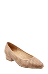 Trotters Jade Woven Pointed Toe Shoe In Nude