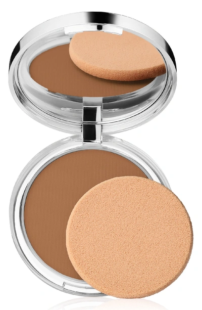 Clinique Stay-matte Sheer Pressed Powder In Stay Sienna