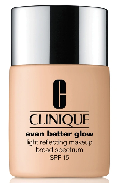 Clinique Even Better Glow Light Reflecting Makeup Broad Spectrum Spf 15 - Alabaster In Cn 10 Alabaster