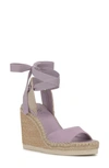 Vince Camuto Bendsen Wedge Sandal In Lavendr Haze