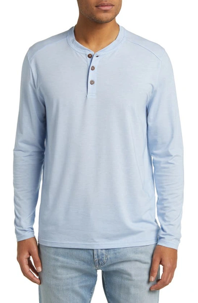 Fair Harbor The Seabreeze Performance Long Sleeve Henley In Blue Glow
