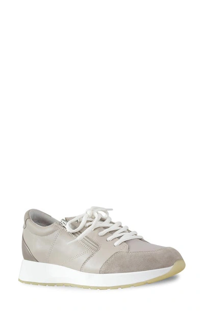 Munro Sutton Sneaker In Natural