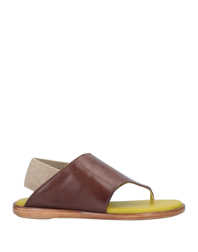 1725.a Toe Strap Sandals In Beige