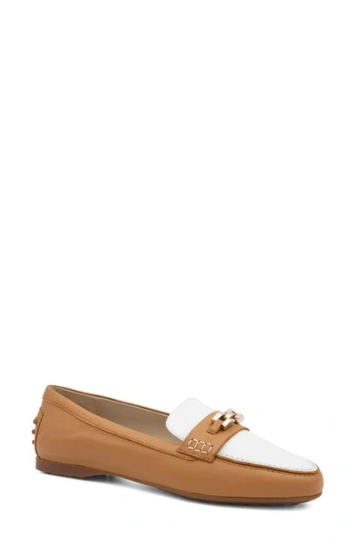 Amalfi By Rangoni Danzante Loafer In Carmel/ White Piumalux