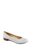 Marc Joseph New York Ferris Flat In White Napa Soft