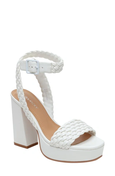 Lisa Vicky Jewel Platform Sandal In White