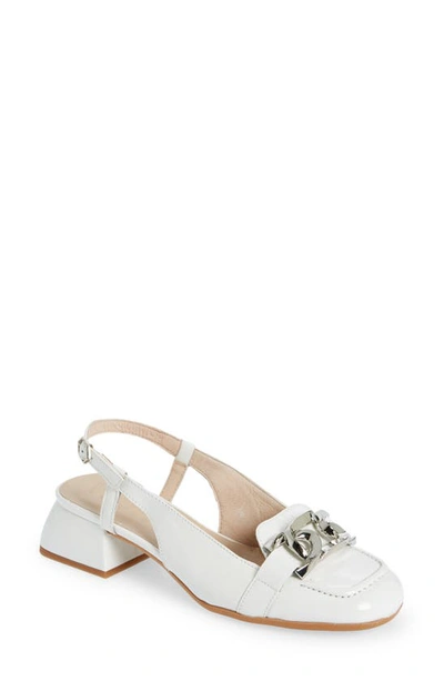 Wonders Chain Detail Slingback Pump In White Patent