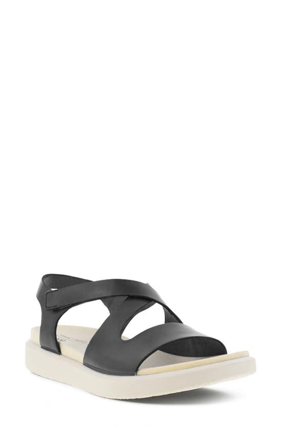 Ecco Flowt Strappy Sandal In Magnet