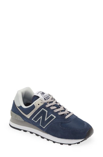 New Balance 574 Sneaker In Navy/ White