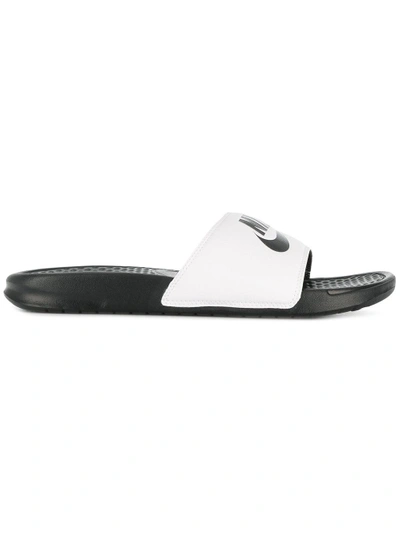 Nike Benassi Slides