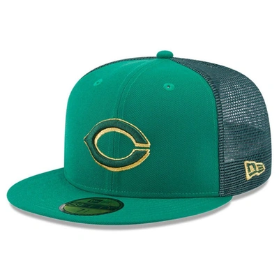 New Era Men's  Kelly Green Cincinnati Reds 2023 St. Patrick's Day 59fifty Fitted Hat