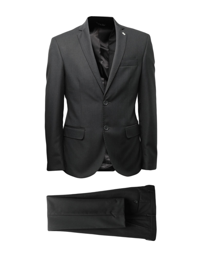 Exte Suits In Grey