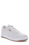 Levi's® Drive Lo Sneaker In White / Gum
