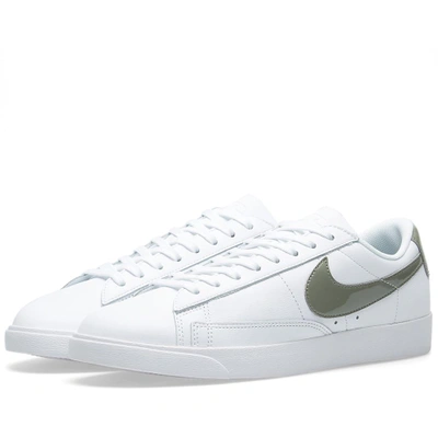 Nike Blazer Low Le W In White