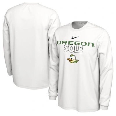 Nike White Oregon Ducks On Court Long Sleeve T-shirt