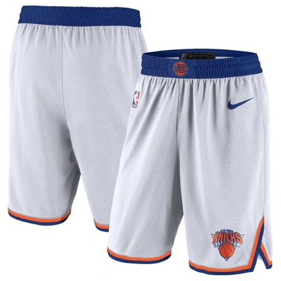Nike White New York Knicks Association Edition Swingman Shorts In White,blue