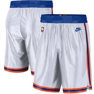 Nike White/blue New York Knicks 2021/22 Classic Edition Swingman Performance Shorts
