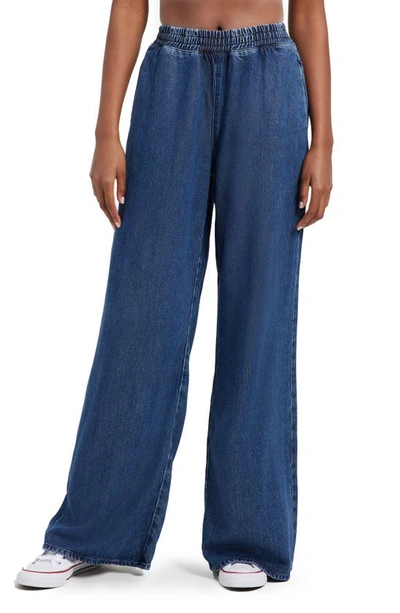 Good American Weightless Pull-on Wide Leg Track Pants In Indigo395