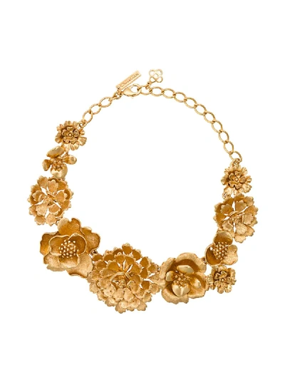 Oscar De La Renta Blooming Bold Flower Necklace In Metallic